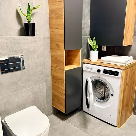 Kj Tomice Apartmán *